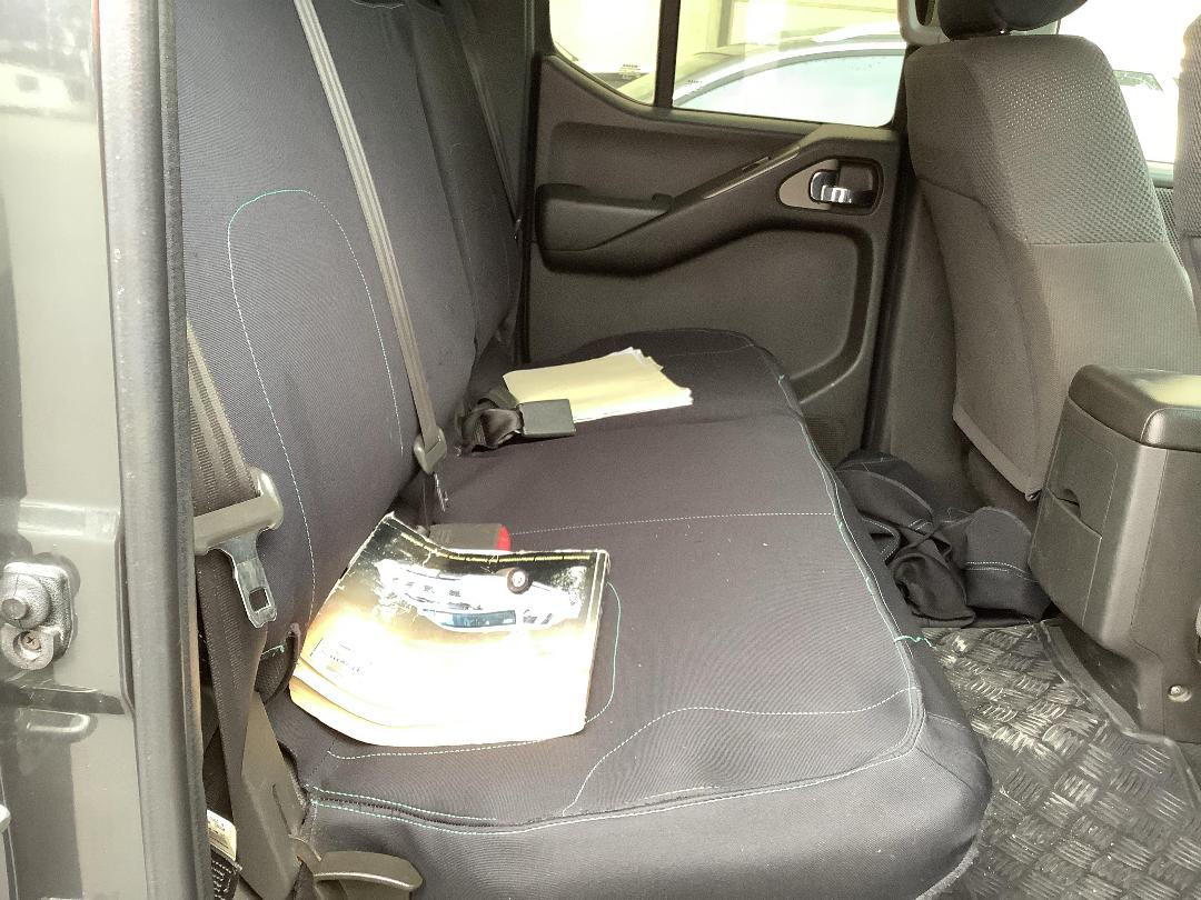 Photo '6' of Nissan Navara