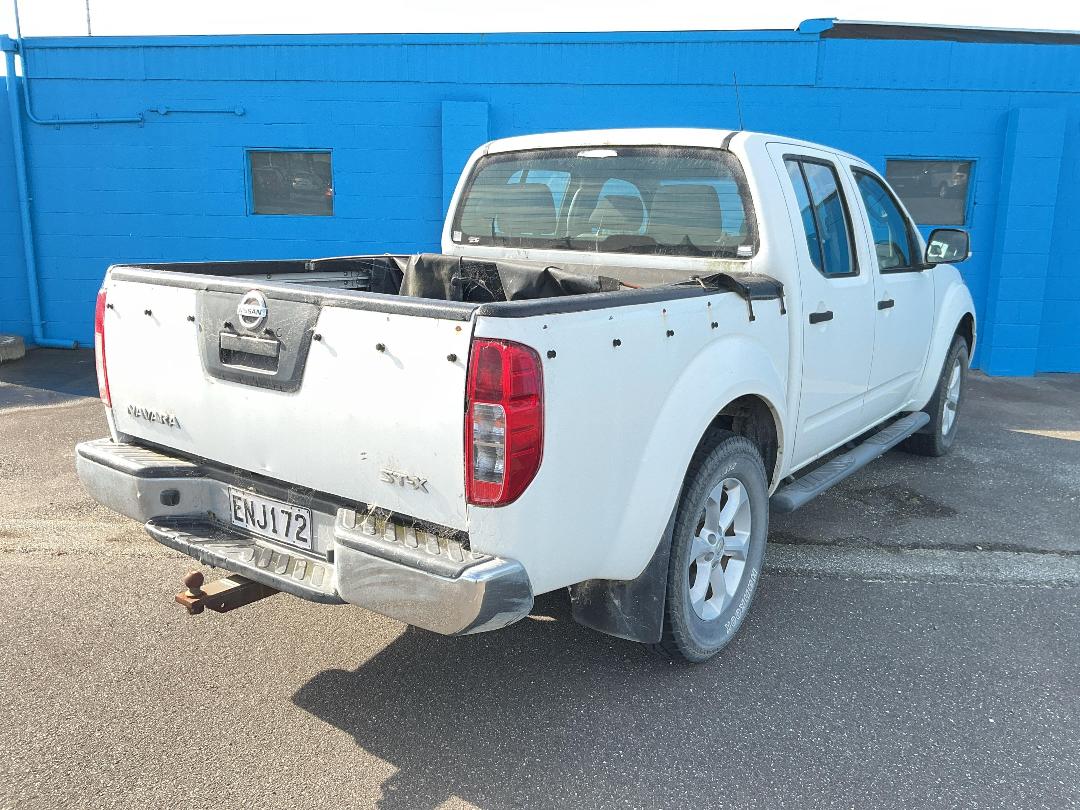 Photo '4' of Nissan Navara