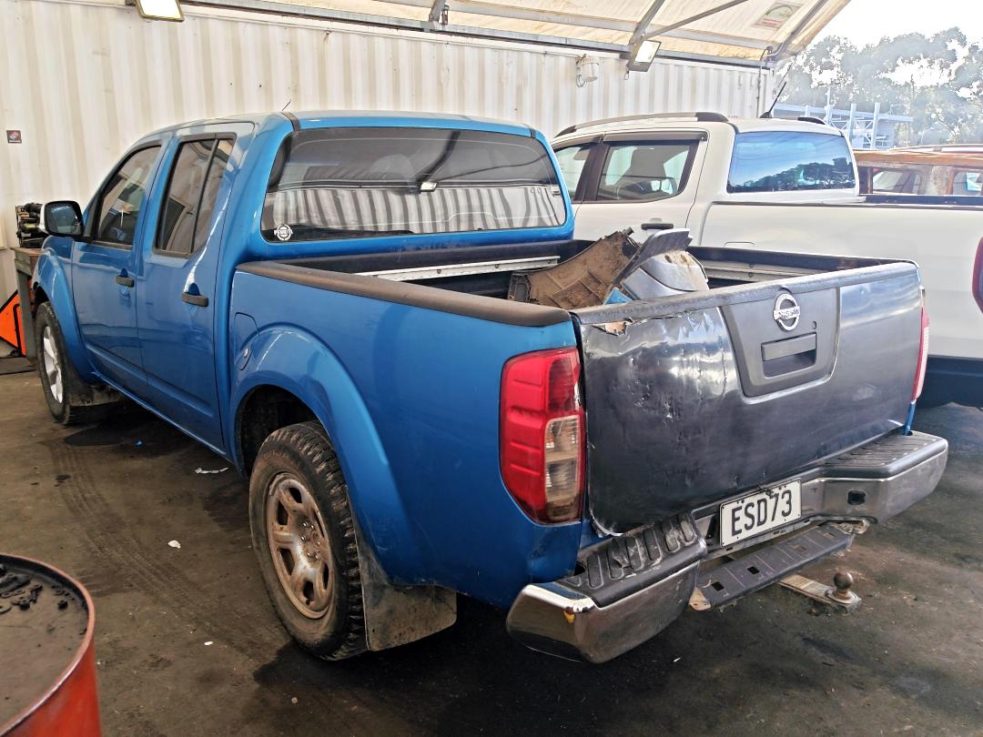 Photo '10' of Nissan Navara