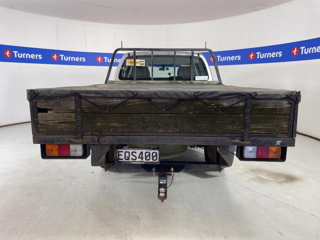 Photo '6' of Nissan Navara