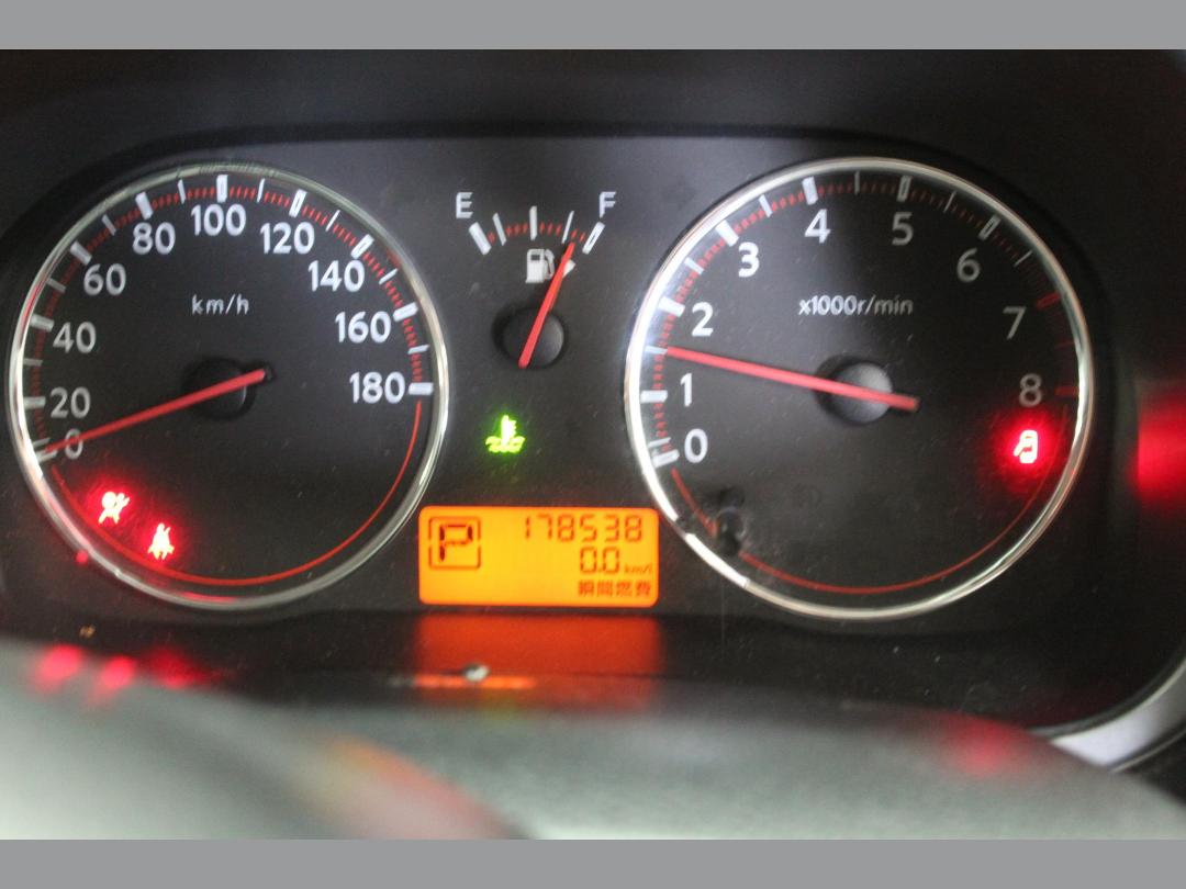 Photo '10' of Nissan Note Photo '10' of Nissan Note