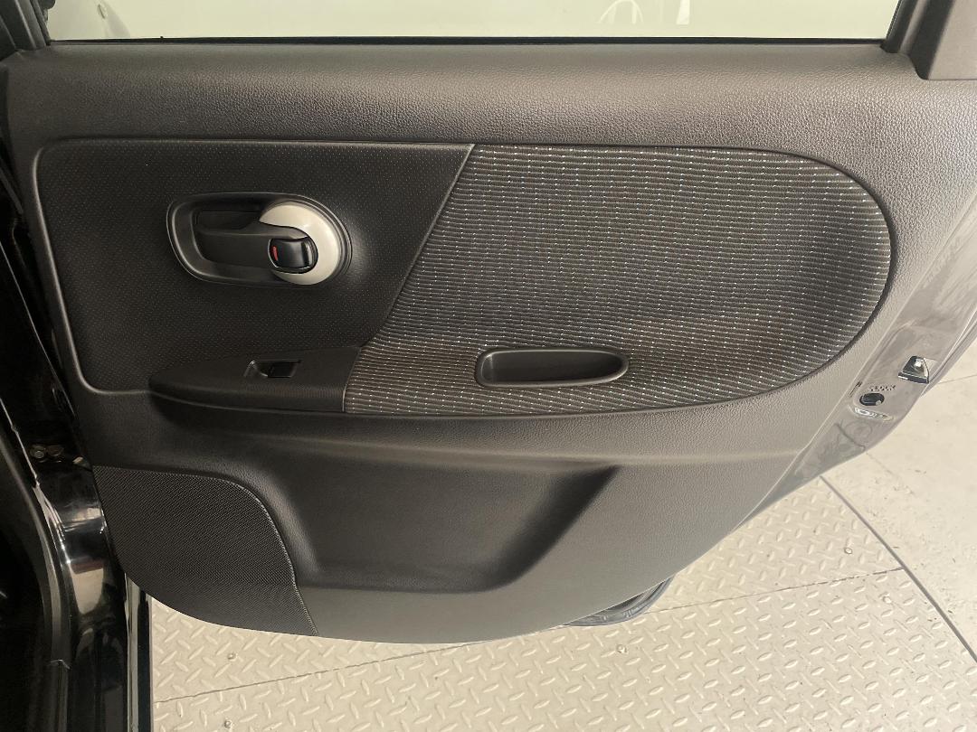 Photo '19' of Nissan Note