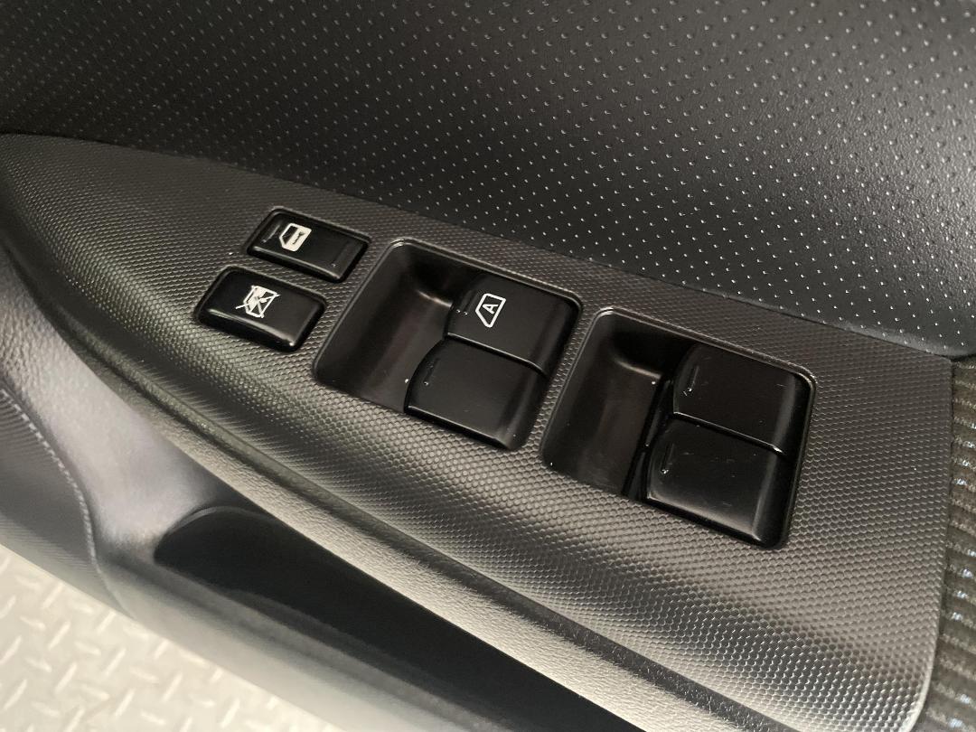 Photo '23' of Nissan Note