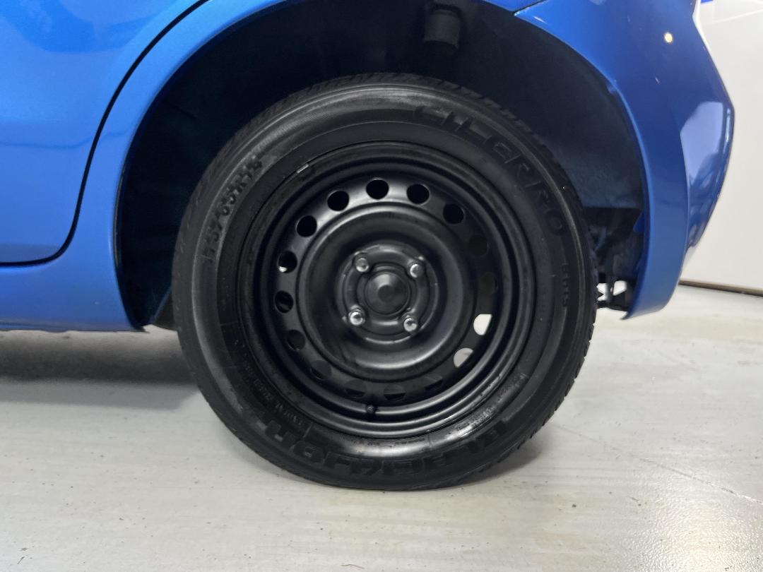 Photo '11' of Nissan Note