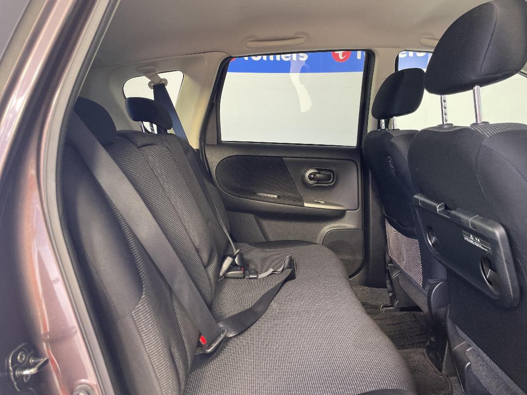 Photo '20' of Nissan Note Photo '20' of Nissan Note