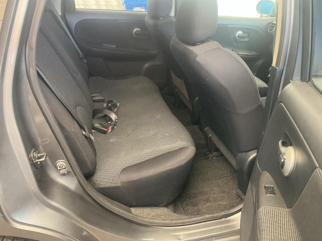 Photo '21' of Nissan Note