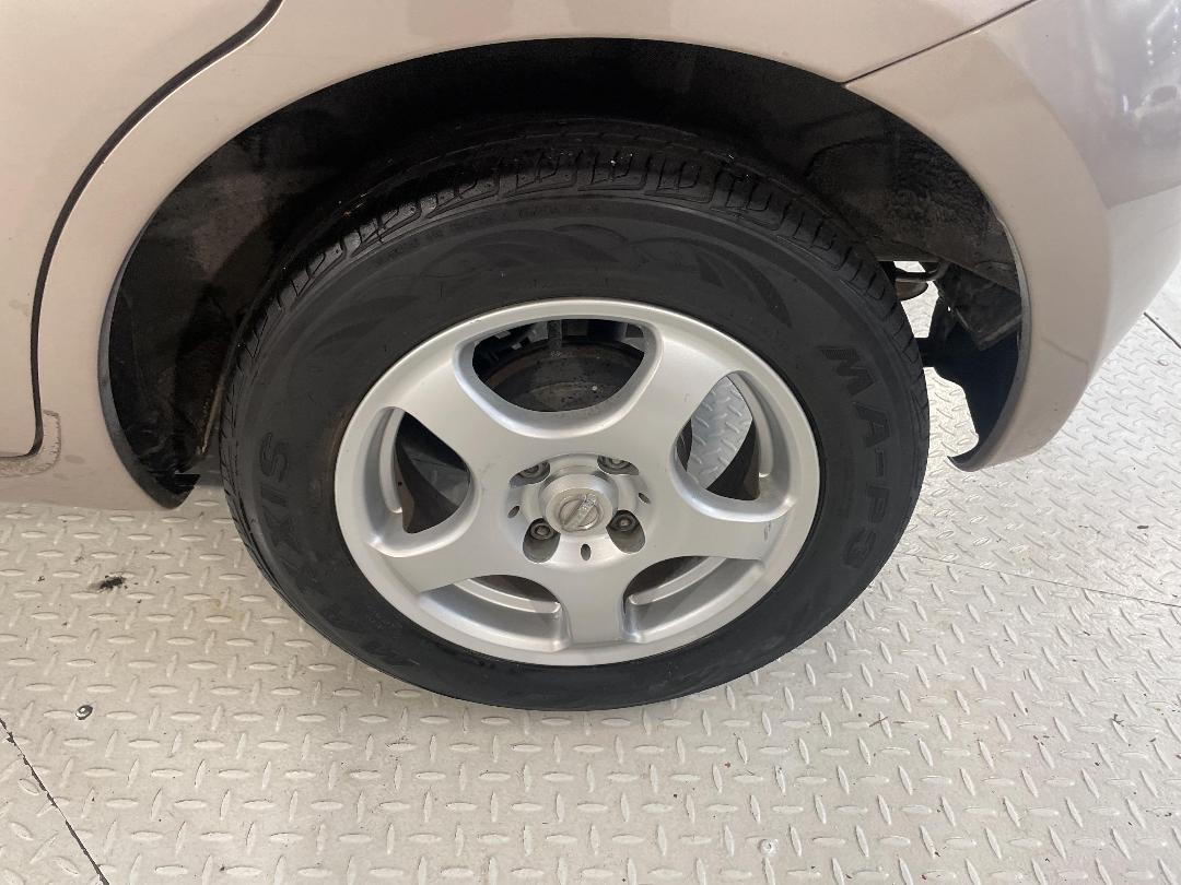 Photo '11' of Nissan Note