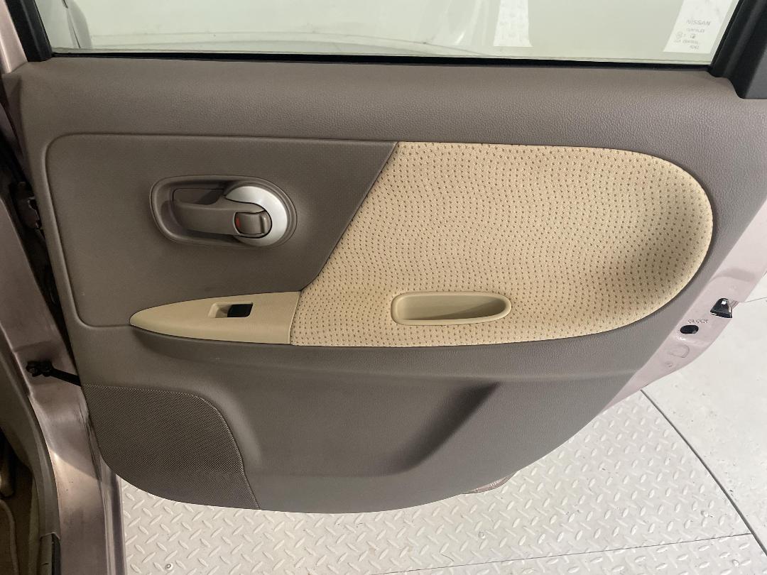 Photo '19' of Nissan Note