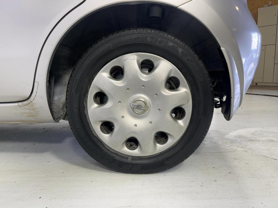 Photo '11' of Nissan Note