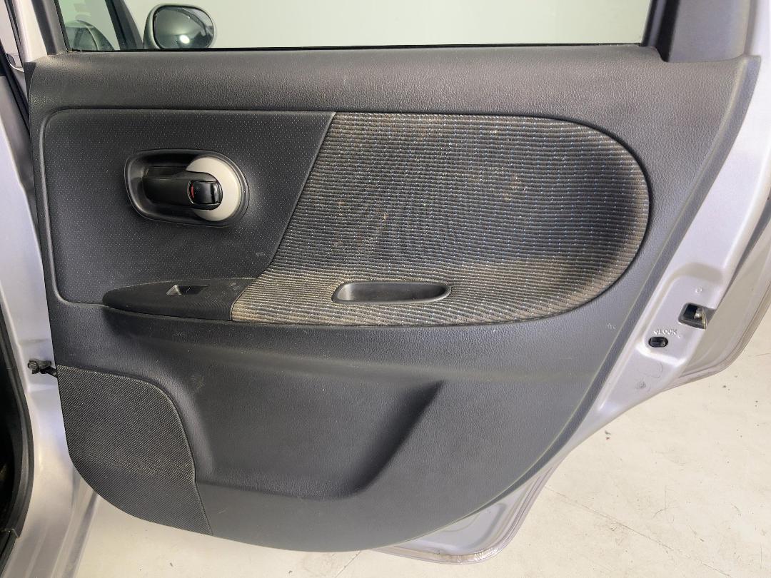 Photo '19' of Nissan Note