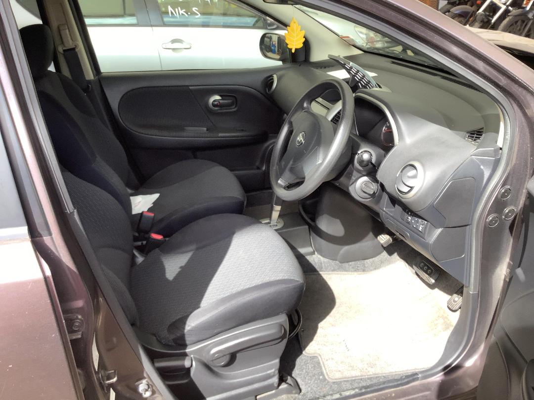 Photo '10' of Nissan Note