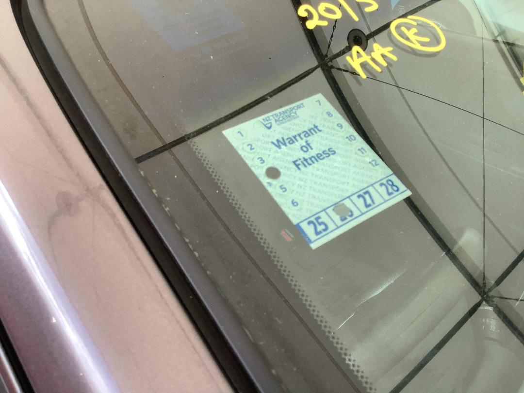 Photo '13' of Nissan Note