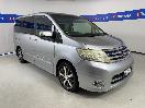 Thumbnail '1' of Nissan Serena