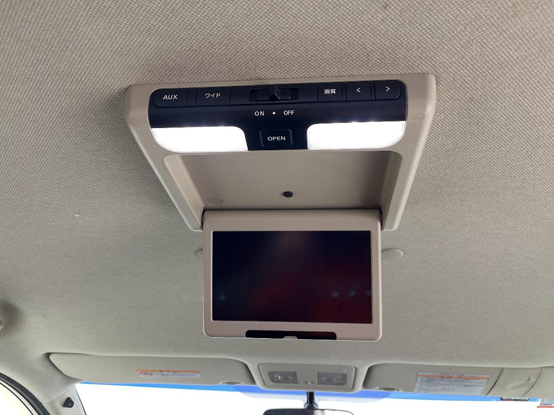 Photo '23' of Nissan Serena