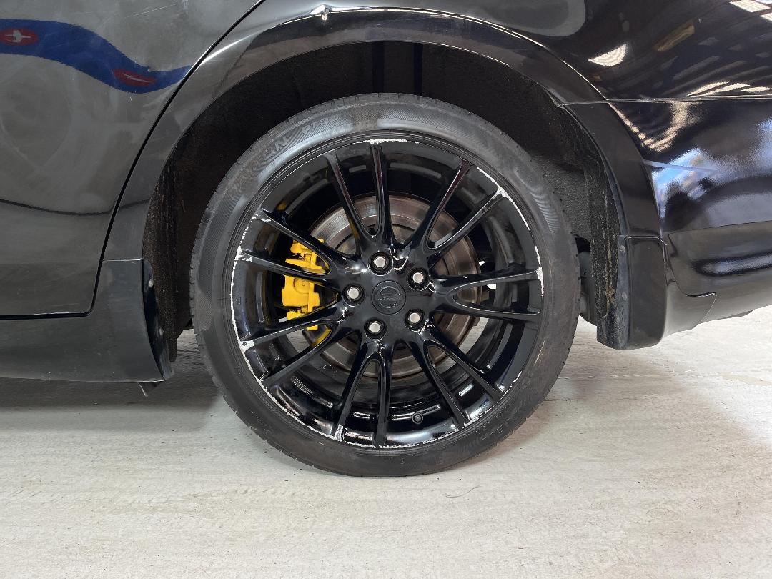 Photo '11' of Nissan Skyline