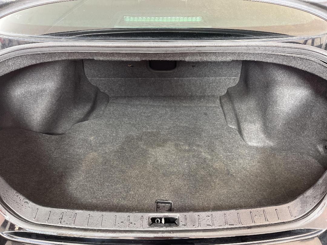 Photo '14' of Nissan Skyline