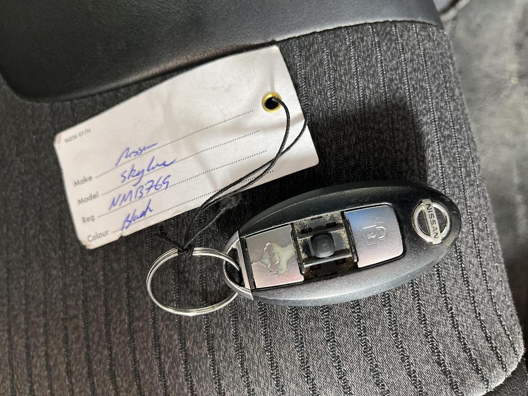 Photo '22' of Nissan Skyline