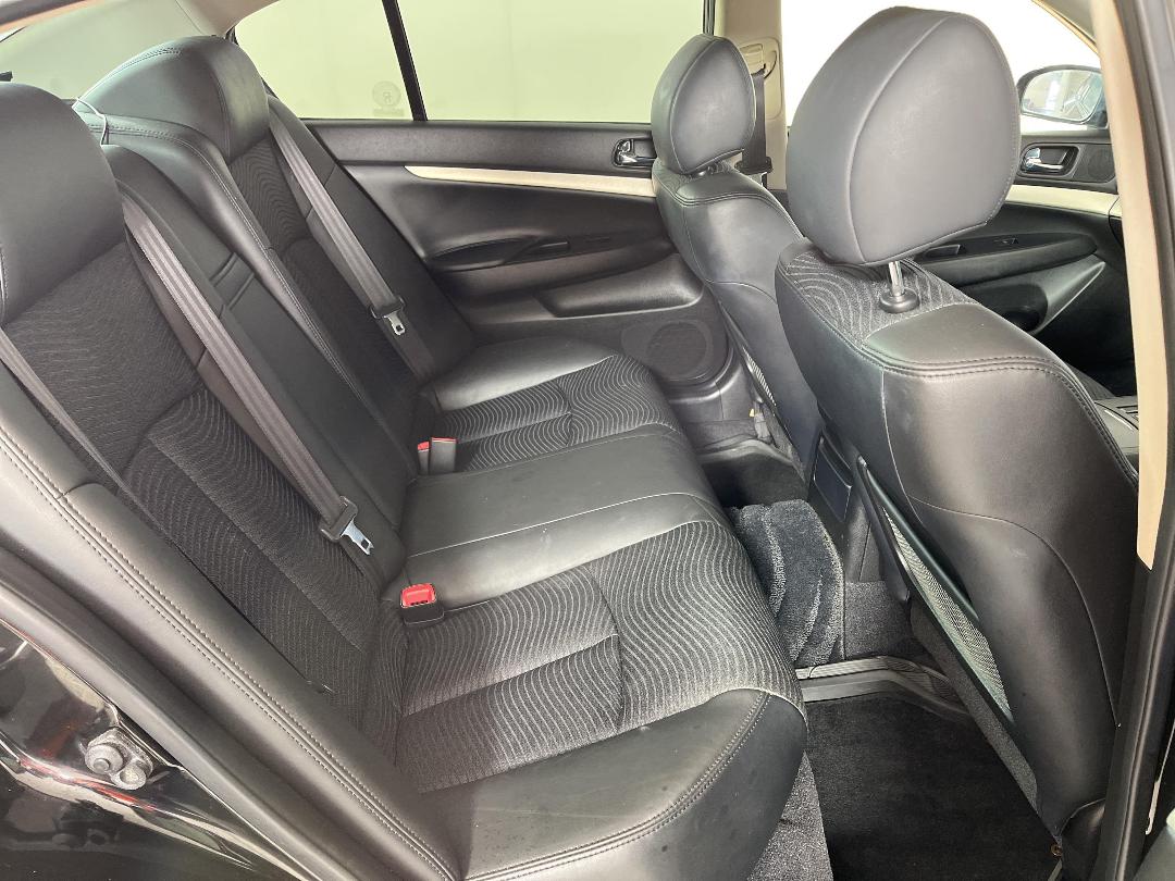 Photo '20' of Nissan Skyline