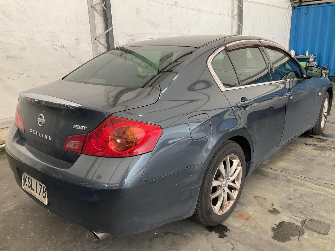 Photo '5' of Nissan Skyline Photo '5' of Nissan Skyline