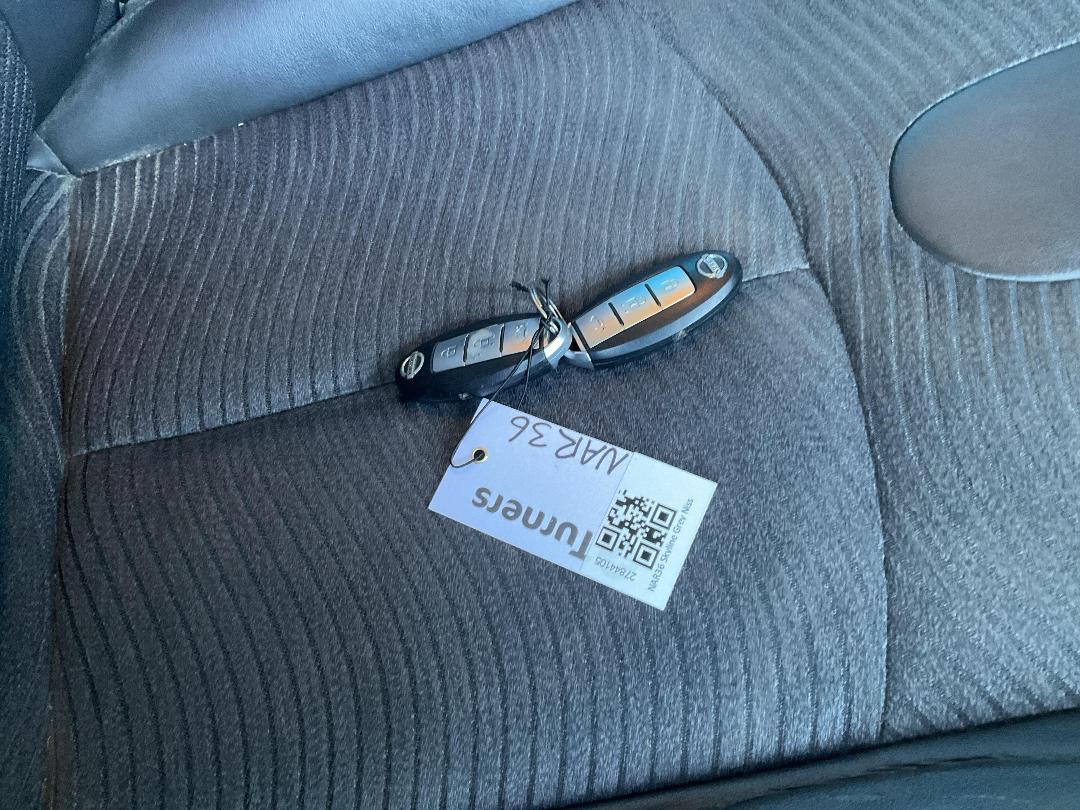 Photo '2' of Nissan Skyline Photo '2' of Nissan Skyline