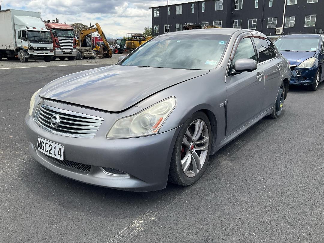 Photo '3' of Nissan Skyline Photo '3' of Nissan Skyline