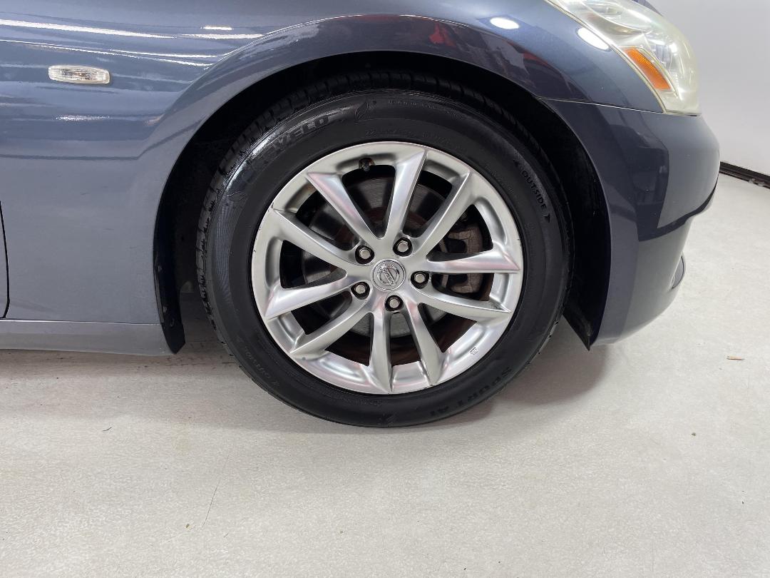 Photo '9' of Nissan Skyline Photo '9' of Nissan Skyline