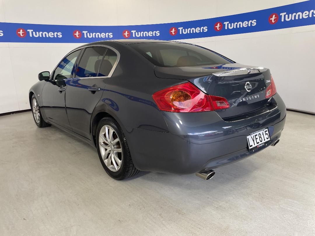 Photo '5' of Nissan Skyline Photo '5' of Nissan Skyline