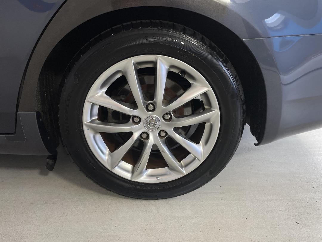 Photo '11' of Nissan Skyline Photo '11' of Nissan Skyline