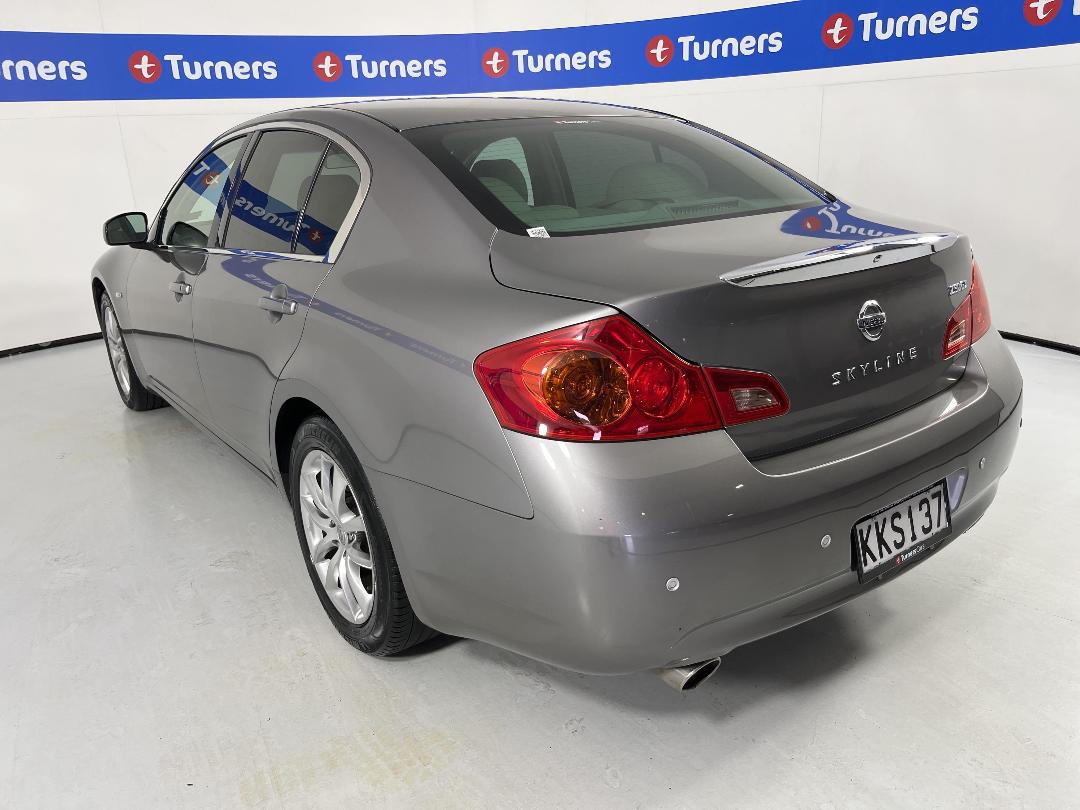 Photo '5' of Nissan Skyline Photo '5' of Nissan Skyline