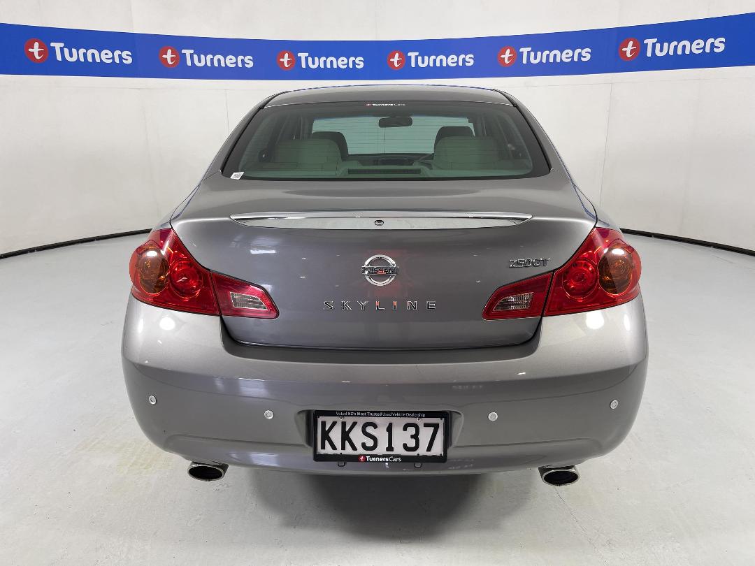 Photo '6' of Nissan Skyline Photo '6' of Nissan Skyline