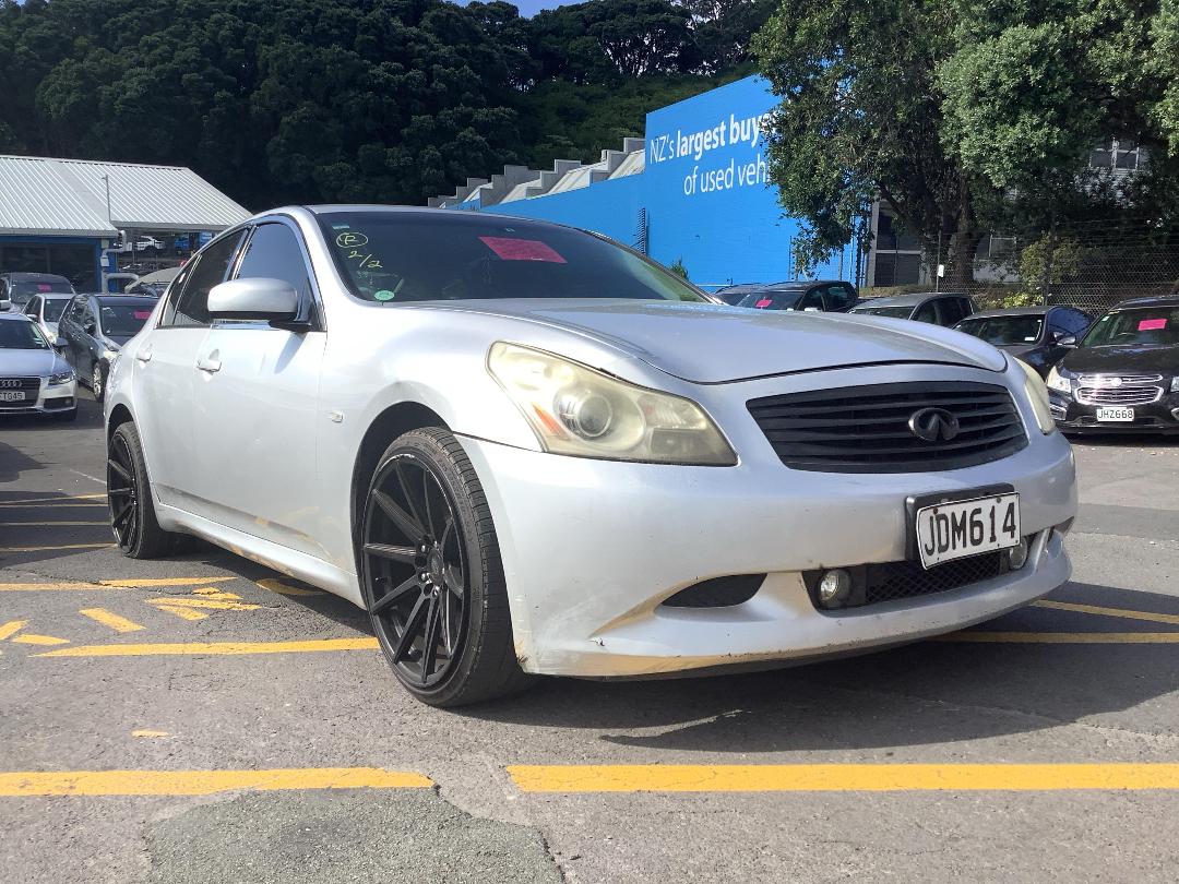 Photo '2' of Nissan Skyline