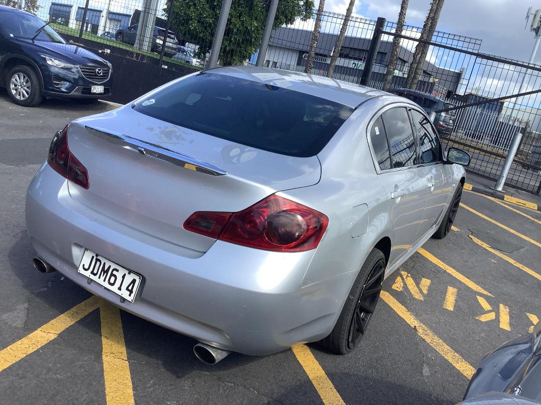 Photo '9' of Nissan Skyline