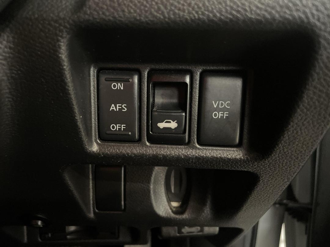 Photo '23' of Nissan Skyline Photo '23' of Nissan Skyline