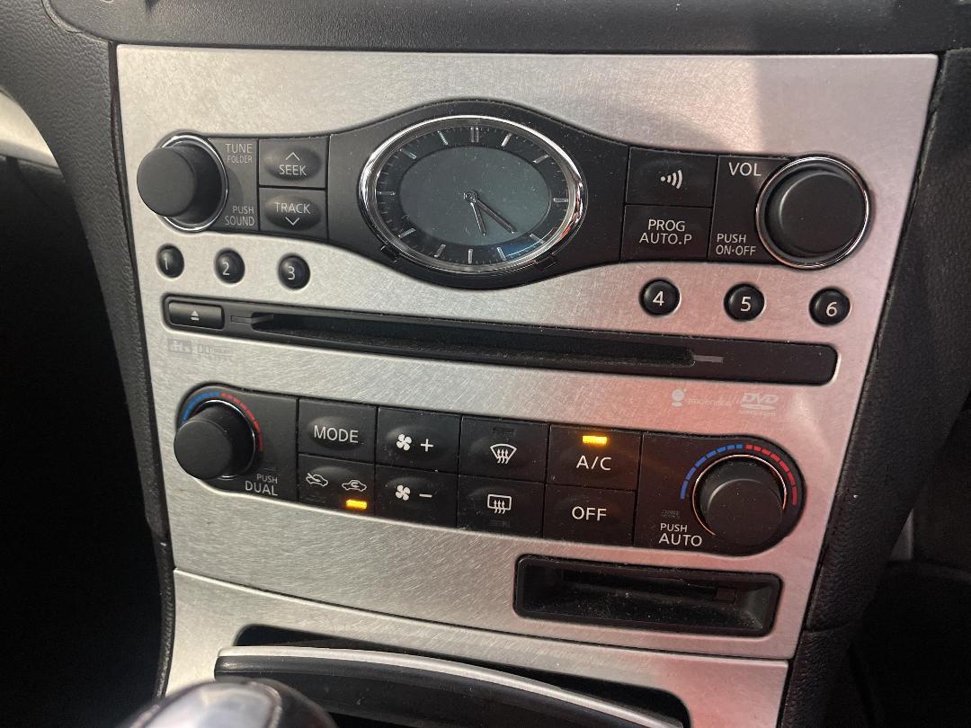 Photo '28' of Nissan Skyline Photo '28' of Nissan Skyline