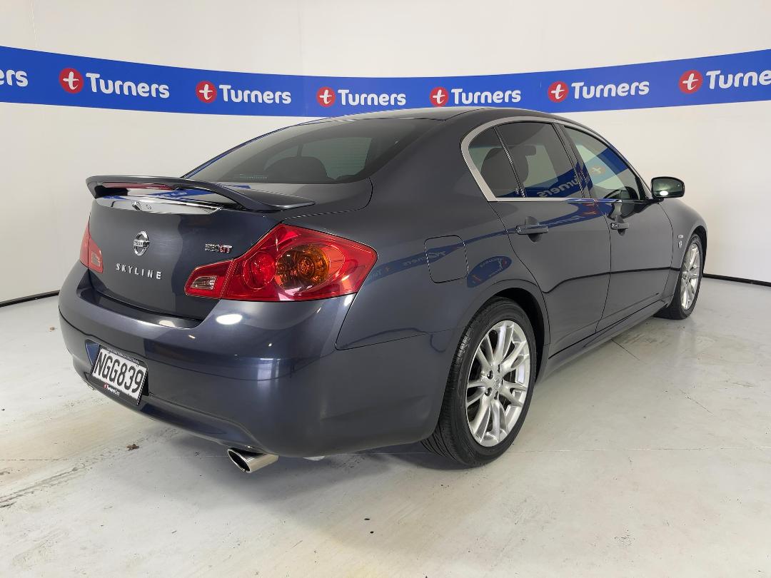 Photo '7' of Nissan Skyline