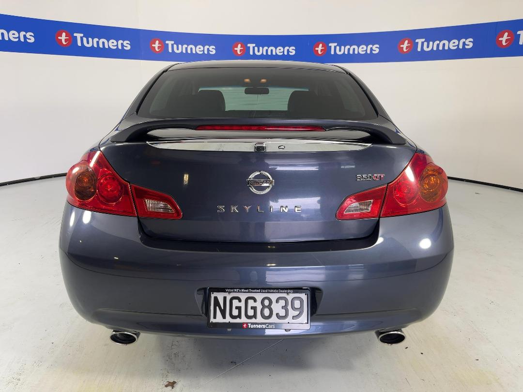 Photo '6' of Nissan Skyline