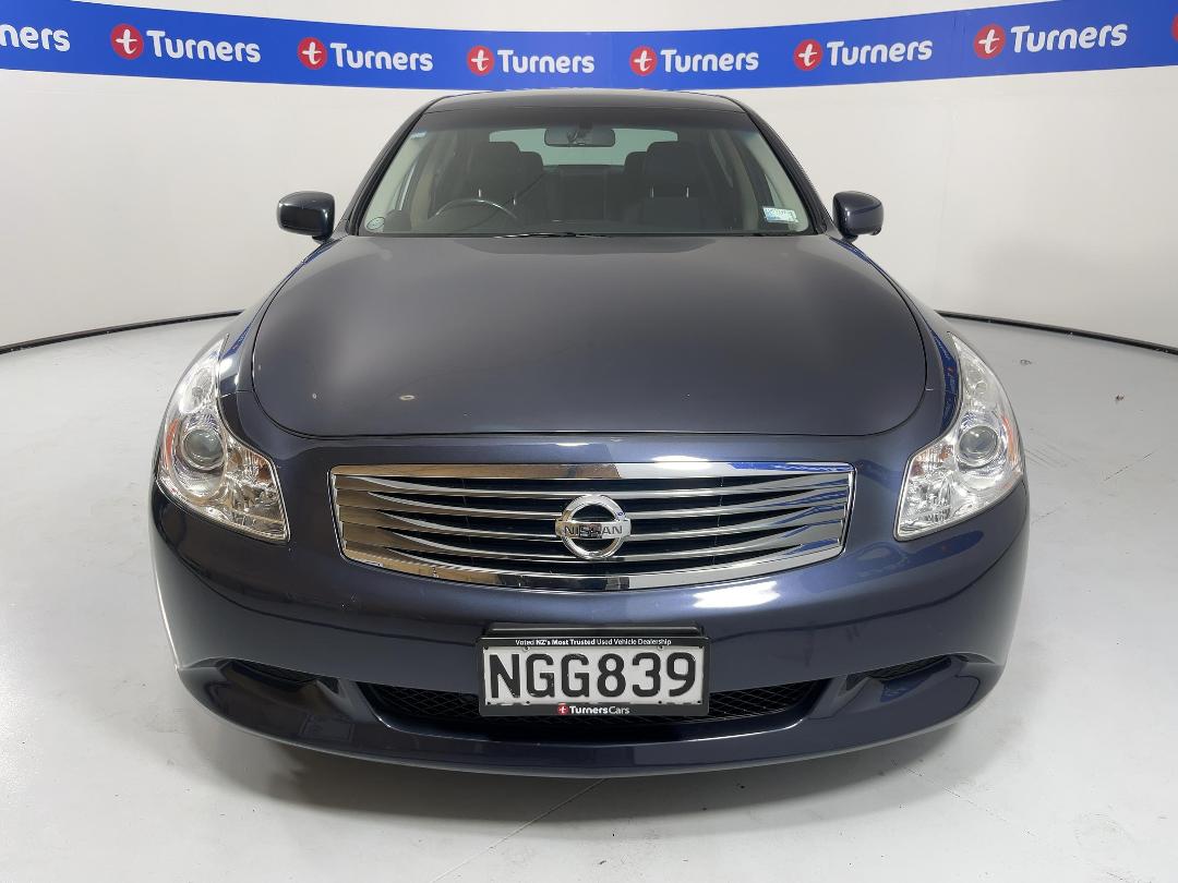 Photo '2' of Nissan Skyline