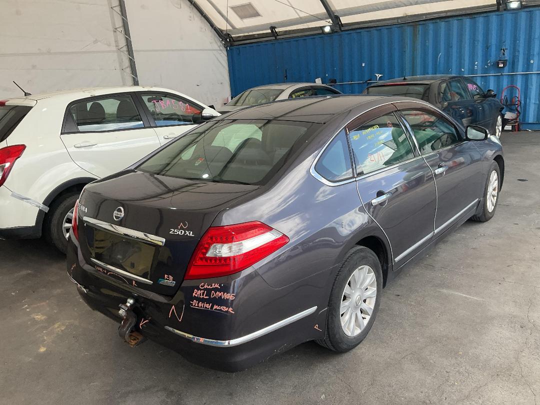 Photo '14' of Nissan Teana Photo '14' of Nissan Teana