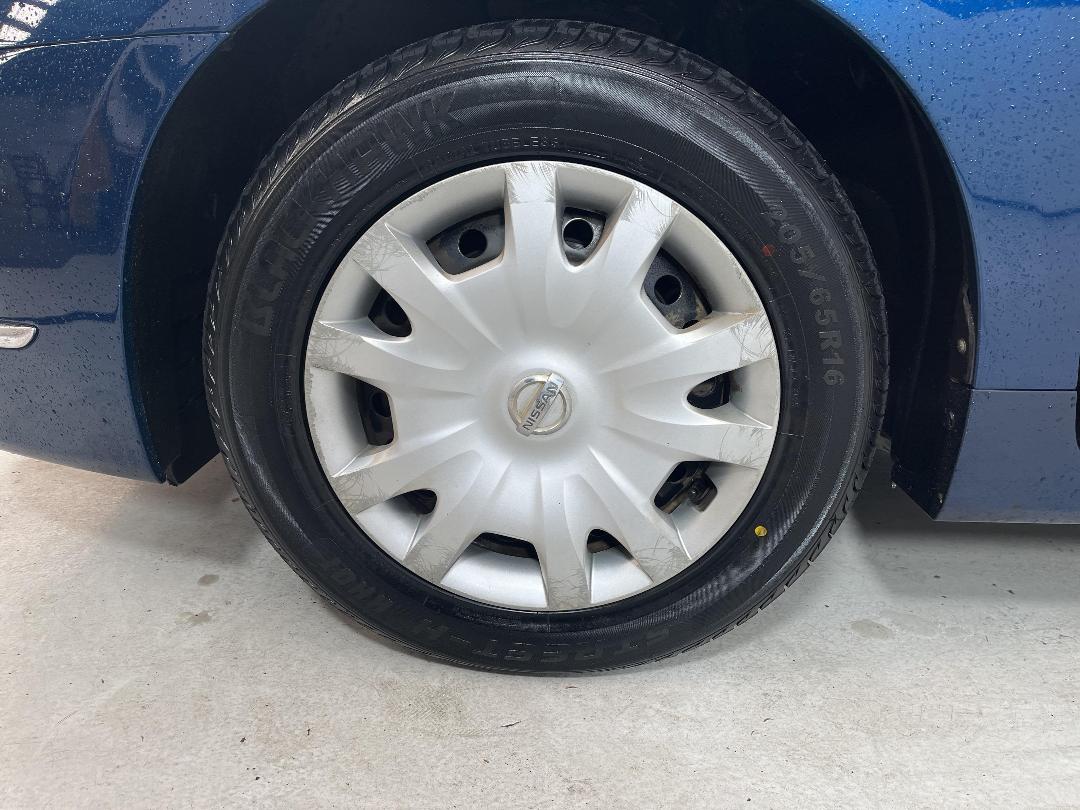 Photo '10' of Nissan Teana