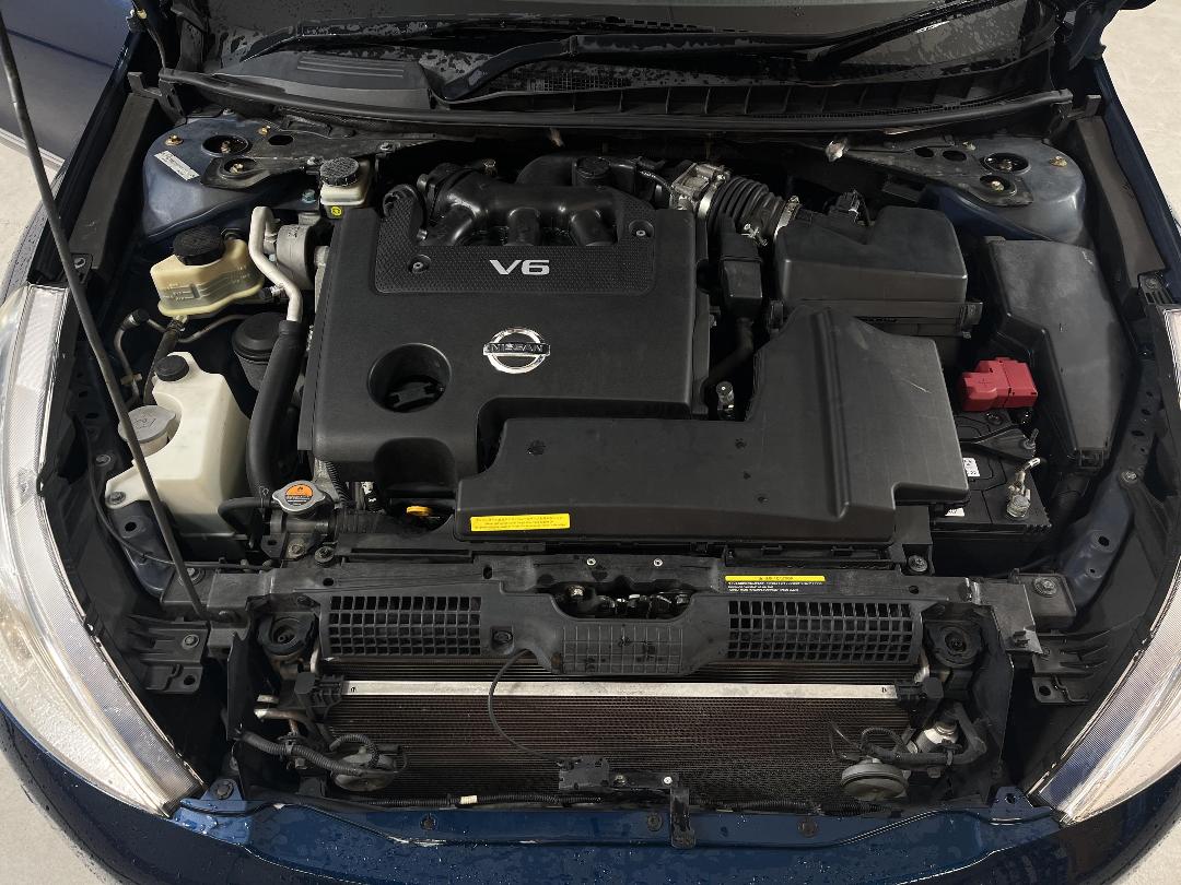 Photo '13' of Nissan Teana