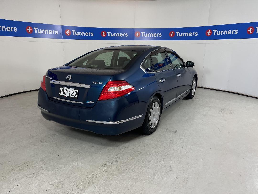 Photo '7' of Nissan Teana