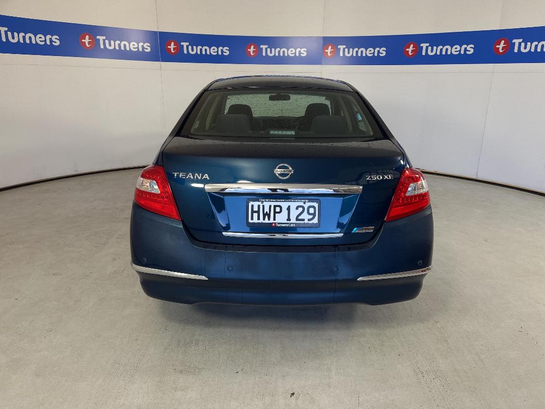 Photo '6' of Nissan Teana