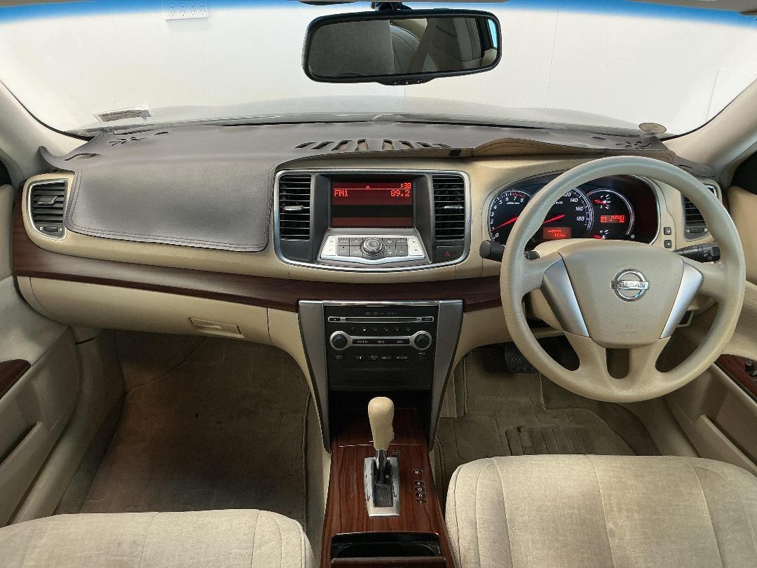 Photo '17' of Nissan Teana Photo '17' of Nissan Teana