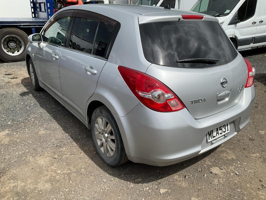 Photo '3' of Nissan Tiida Photo '3' of Nissan Tiida