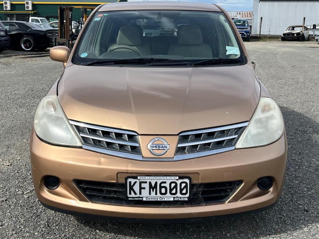 Photo '2' of Nissan Tiida Photo '2' of Nissan Tiida