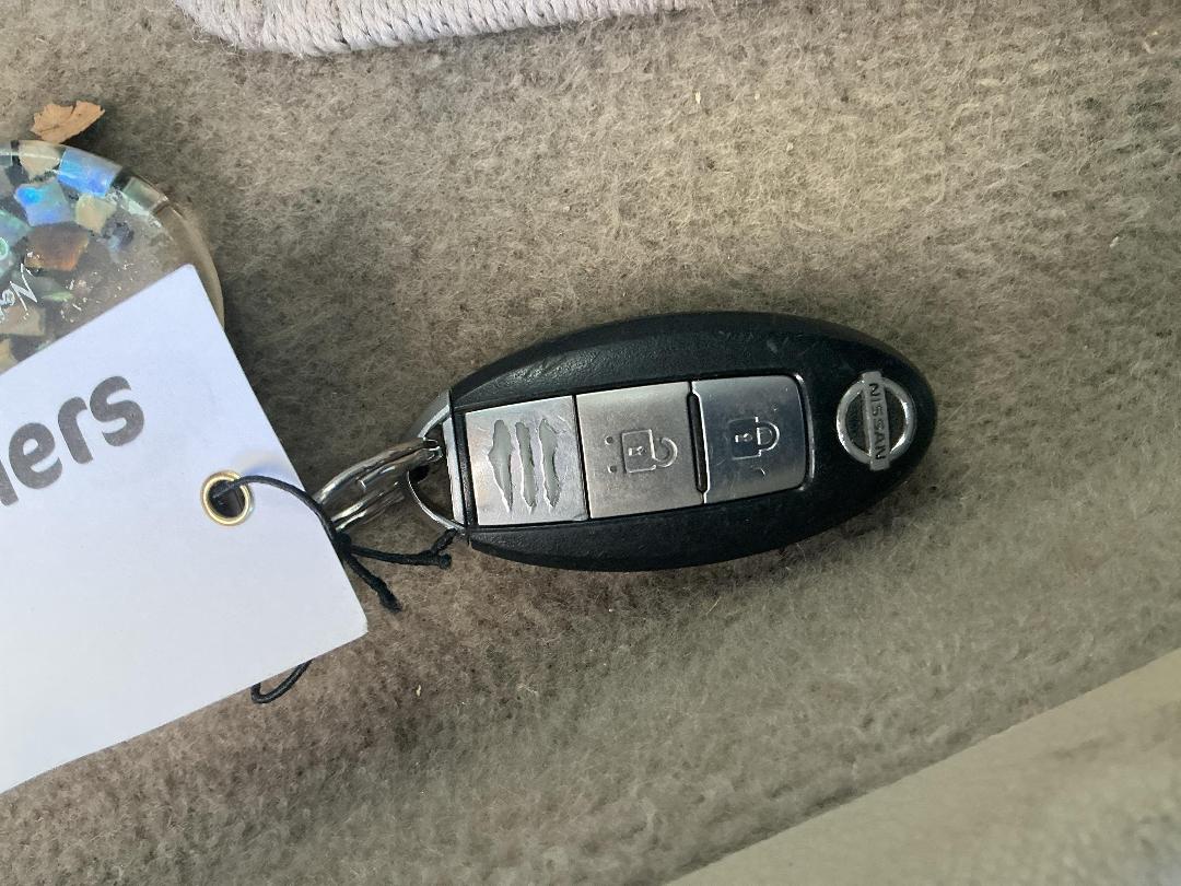 Photo '23' of Nissan Tiida Photo '23' of Nissan Tiida