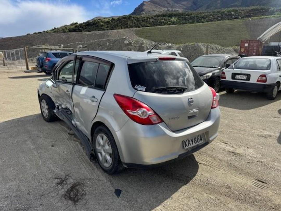 Photo '3' of Nissan Tiida Photo '3' of Nissan Tiida