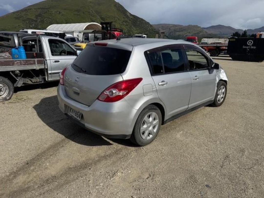 Photo '4' of Nissan Tiida Photo '4' of Nissan Tiida