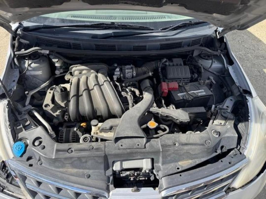 Photo '8' of Nissan Tiida Photo '8' of Nissan Tiida