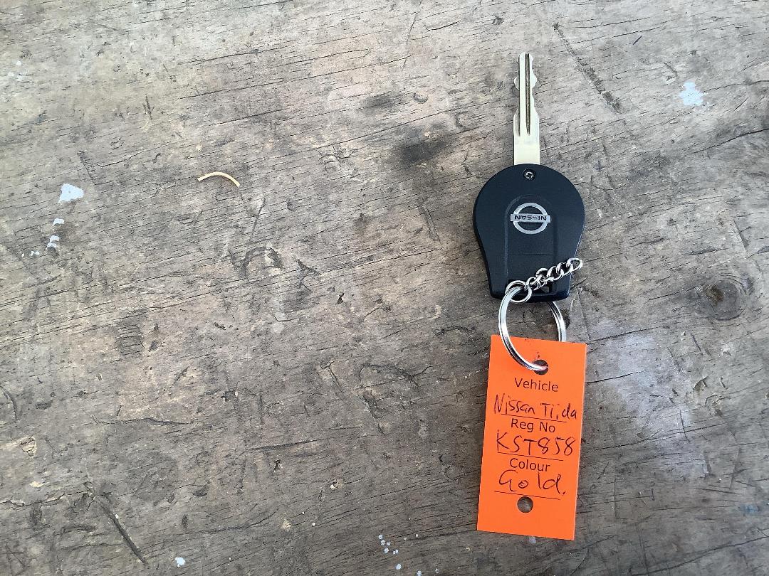 Photo '19' of Nissan Tiida Photo '19' of Nissan Tiida